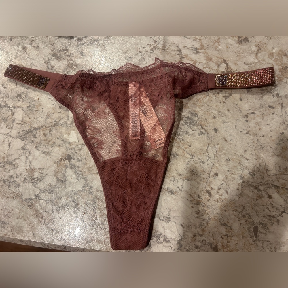VS Sunset Ombré Shine Strap Lace Thong Panty NWT Large